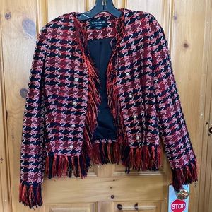 Worn once! Excellent condition!!